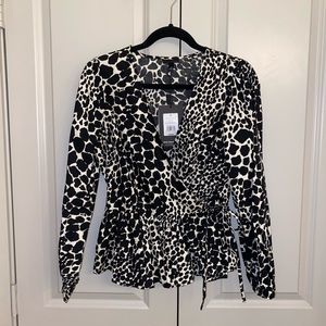 NWT Who What Wear Leopard Print Wrap Top